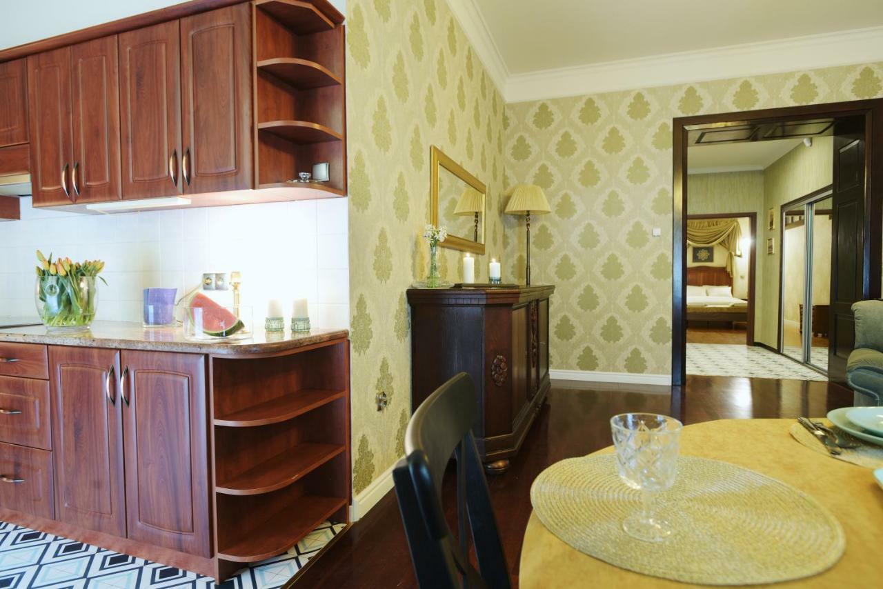Luxury Apartment/Florianska Street Красков Екстериор снимка